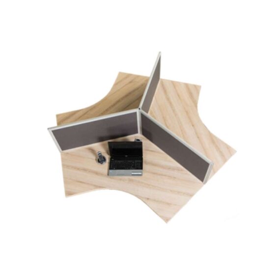 glass-desk-based-screen-tri